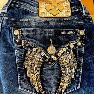 Miss me jeans embellished pockets.  Size 31, skinny jeans.